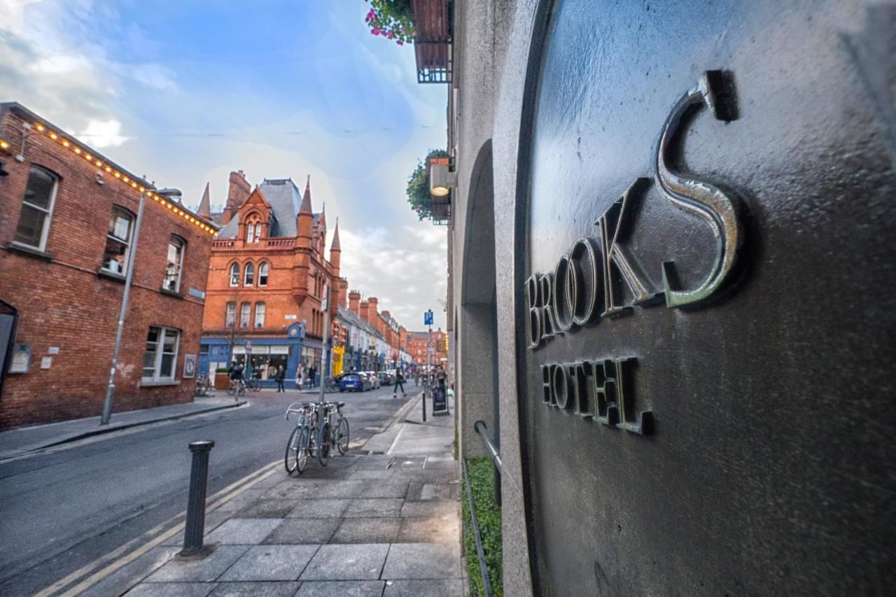 Отель Brooks Hotel Дублин-15